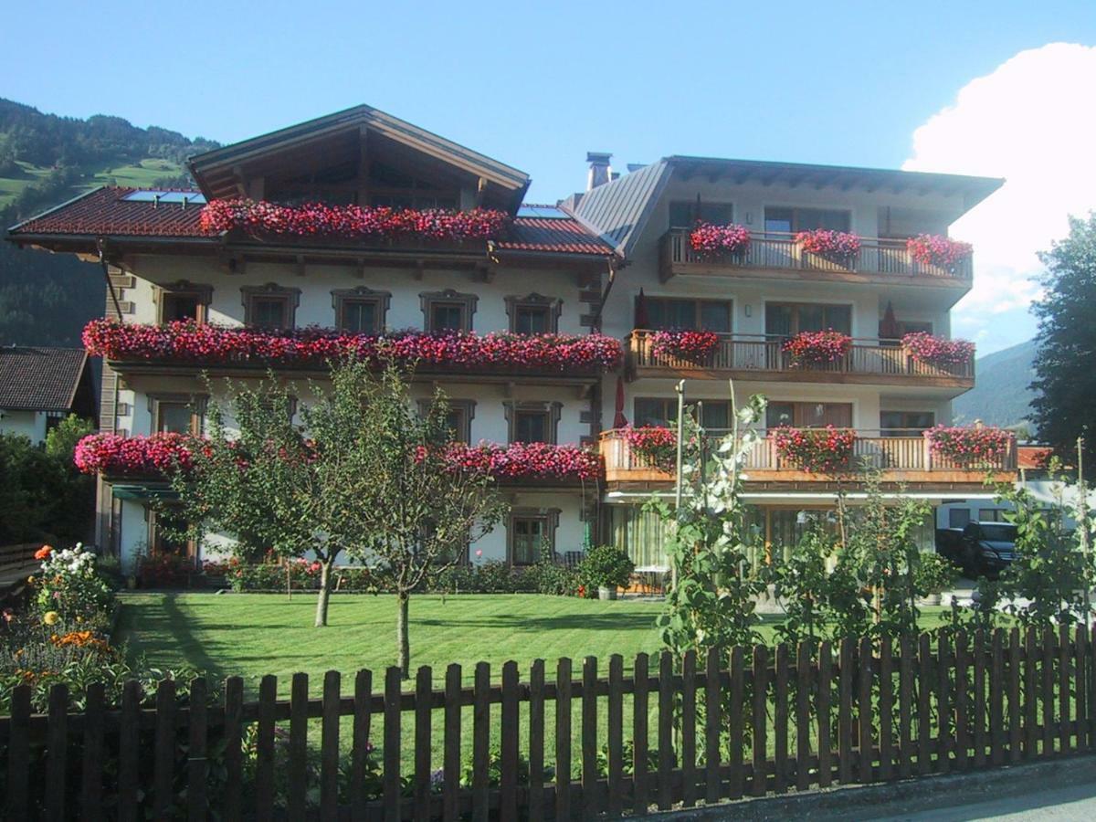 Hotel Garni Elisabeth Zell am Ziller Ngoại thất bức ảnh