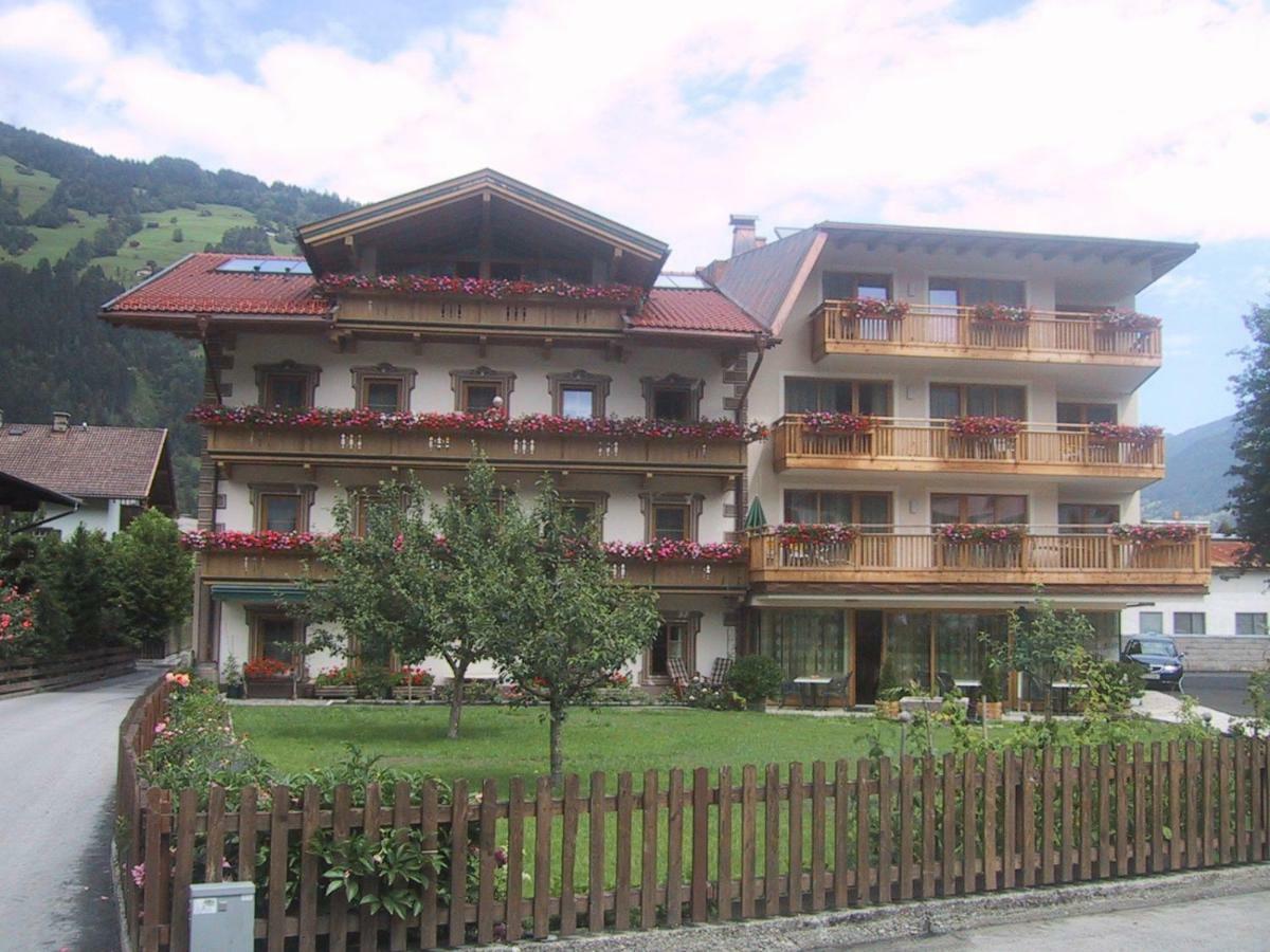 Hotel Garni Elisabeth Zell am Ziller Ngoại thất bức ảnh