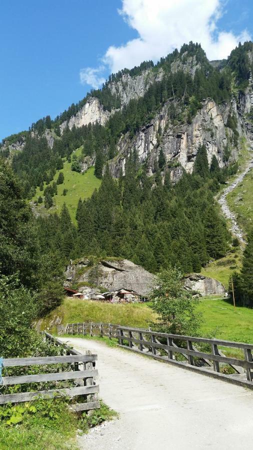 Hotel Garni Elisabeth Zell am Ziller Ngoại thất bức ảnh