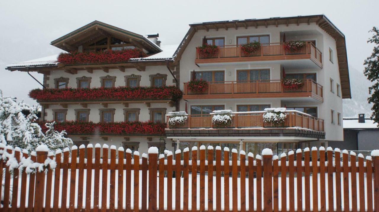 Hotel Garni Elisabeth Zell am Ziller Ngoại thất bức ảnh